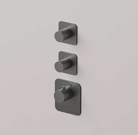 GLF012