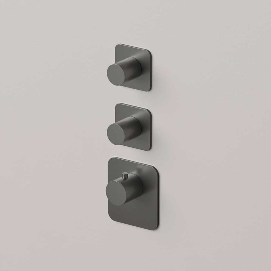 GLF012